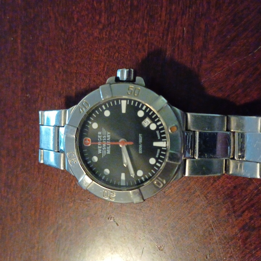 Wenger Swiss Military silver